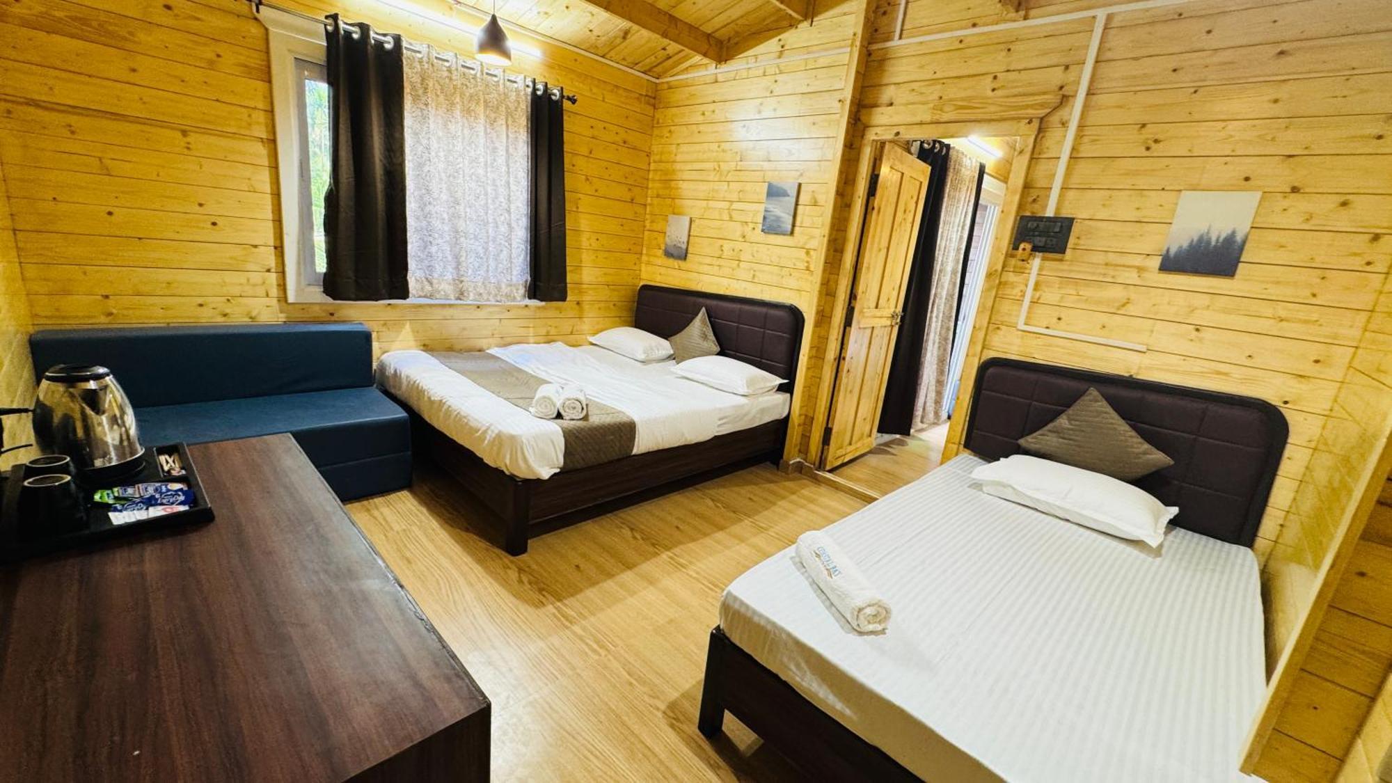 Coastal Bay Inn Alibag Exterior photo
